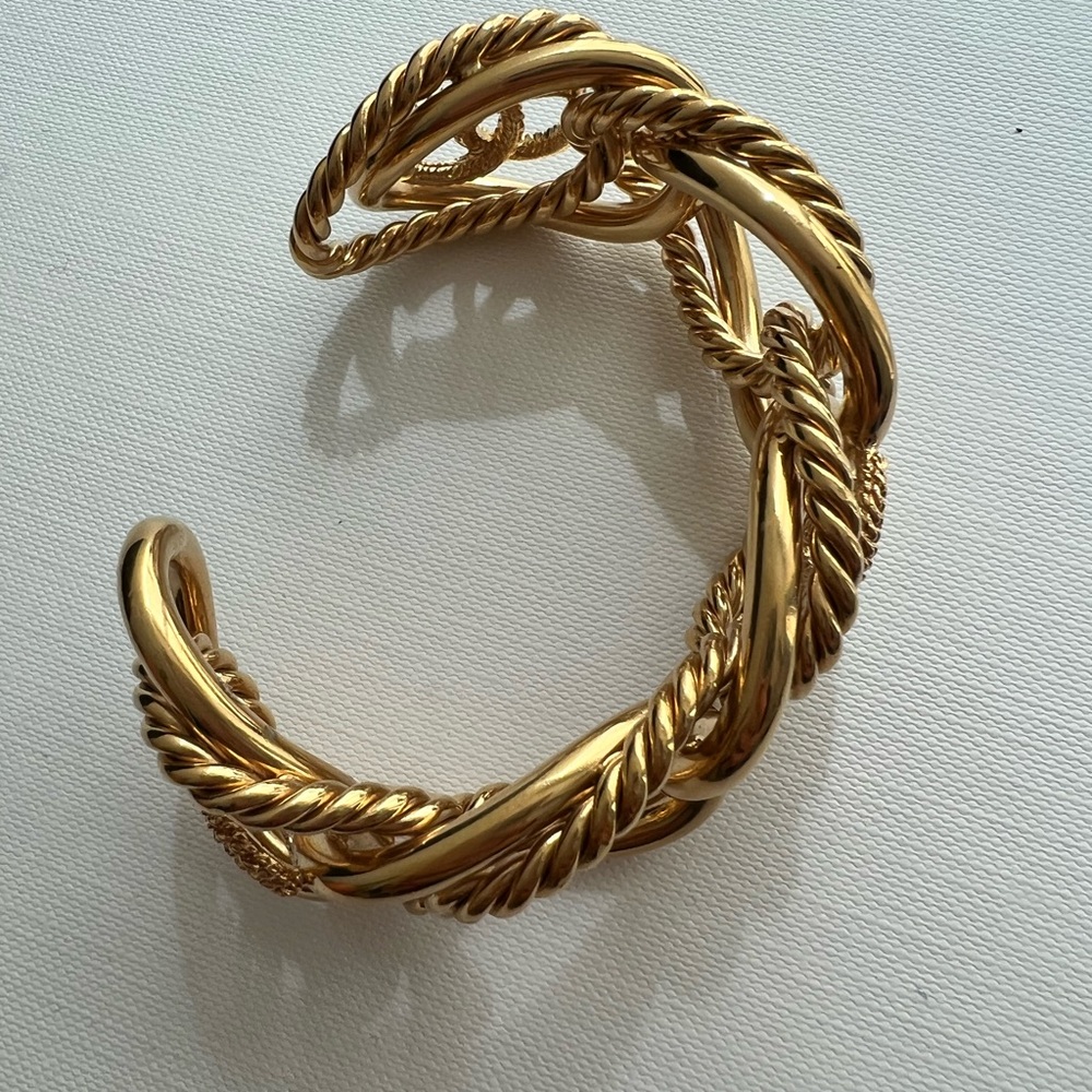 COPY - Chanel Gold CC logo bracelet New never been worn.